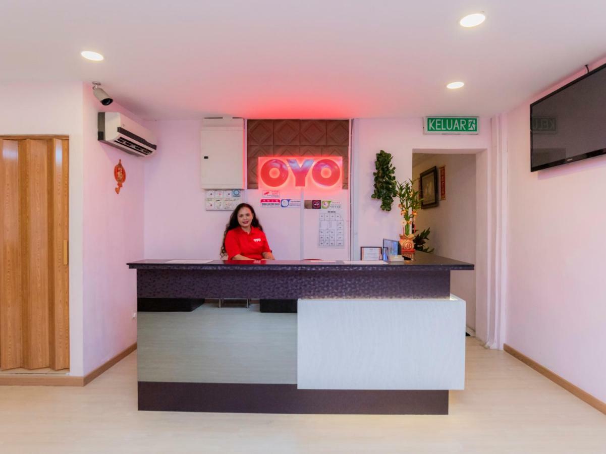 OYO 44026 98 Hotel Johor Bahru Buitenkant foto